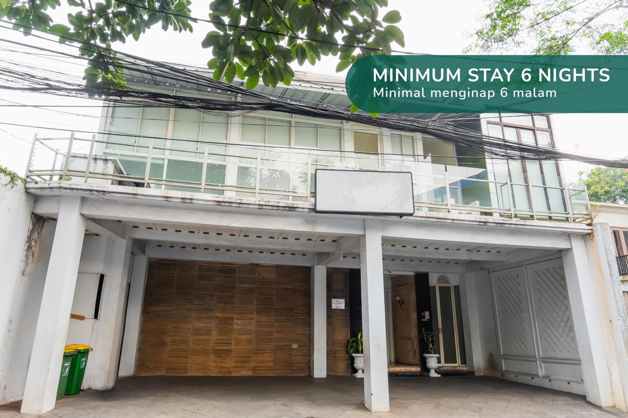 Twospaces Living At The Unit Residence Jakarta Exterior photo